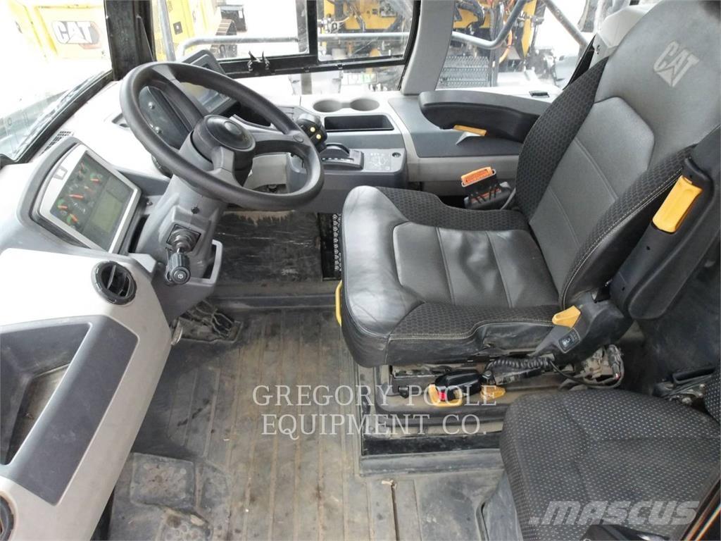 CAT 745-04 Articulated Haulers