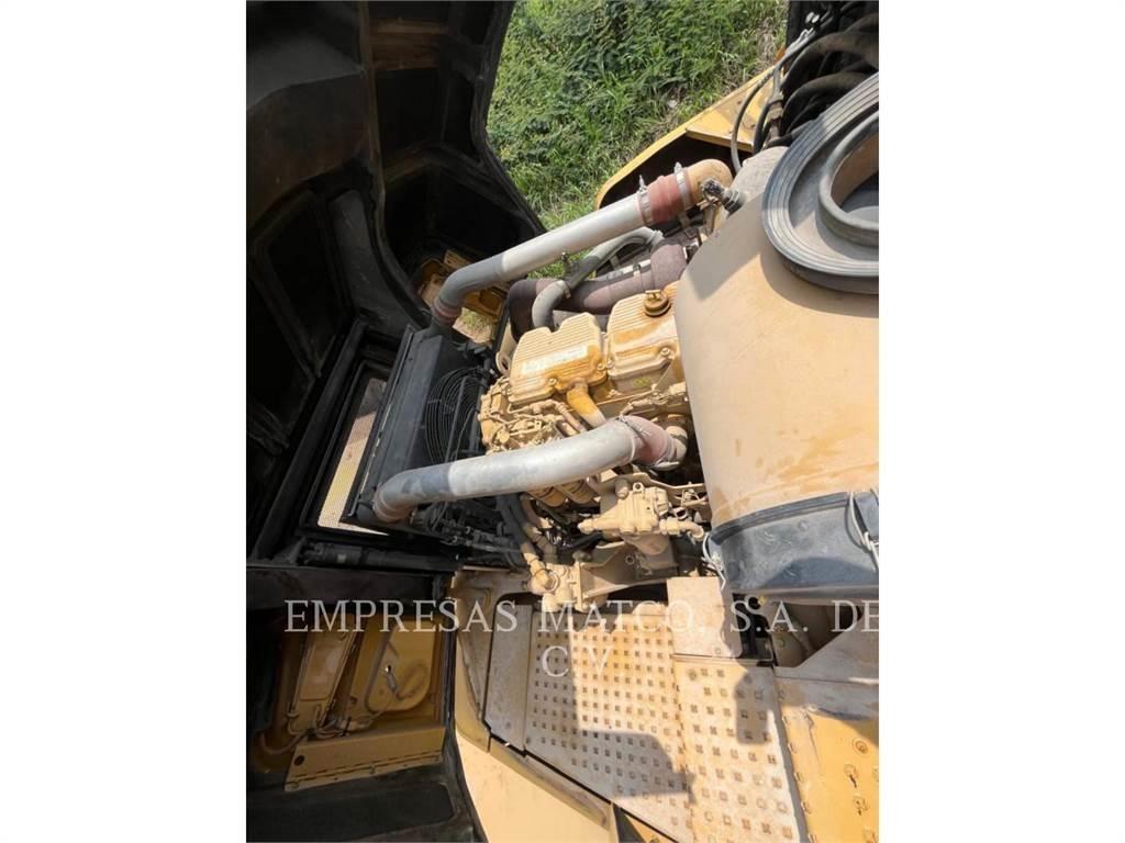 CAT 745-04LRC Articulated Haulers