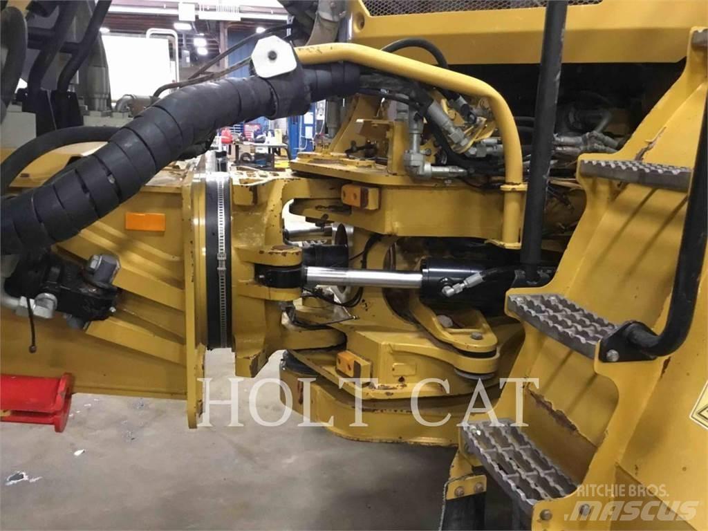 CAT 74504 Articulated Haulers
