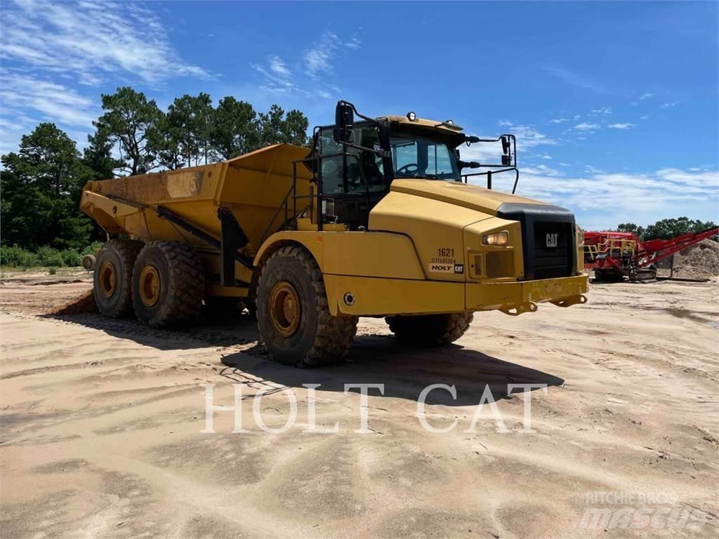 CAT 74504 Articulated Haulers