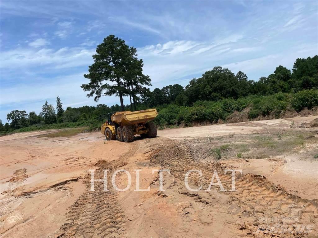 CAT 74504 Articulated Haulers