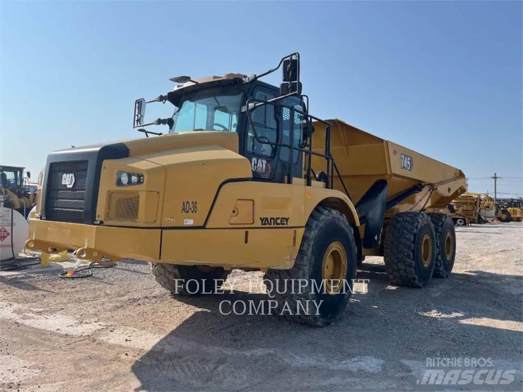 CAT 74504 Articulated Haulers