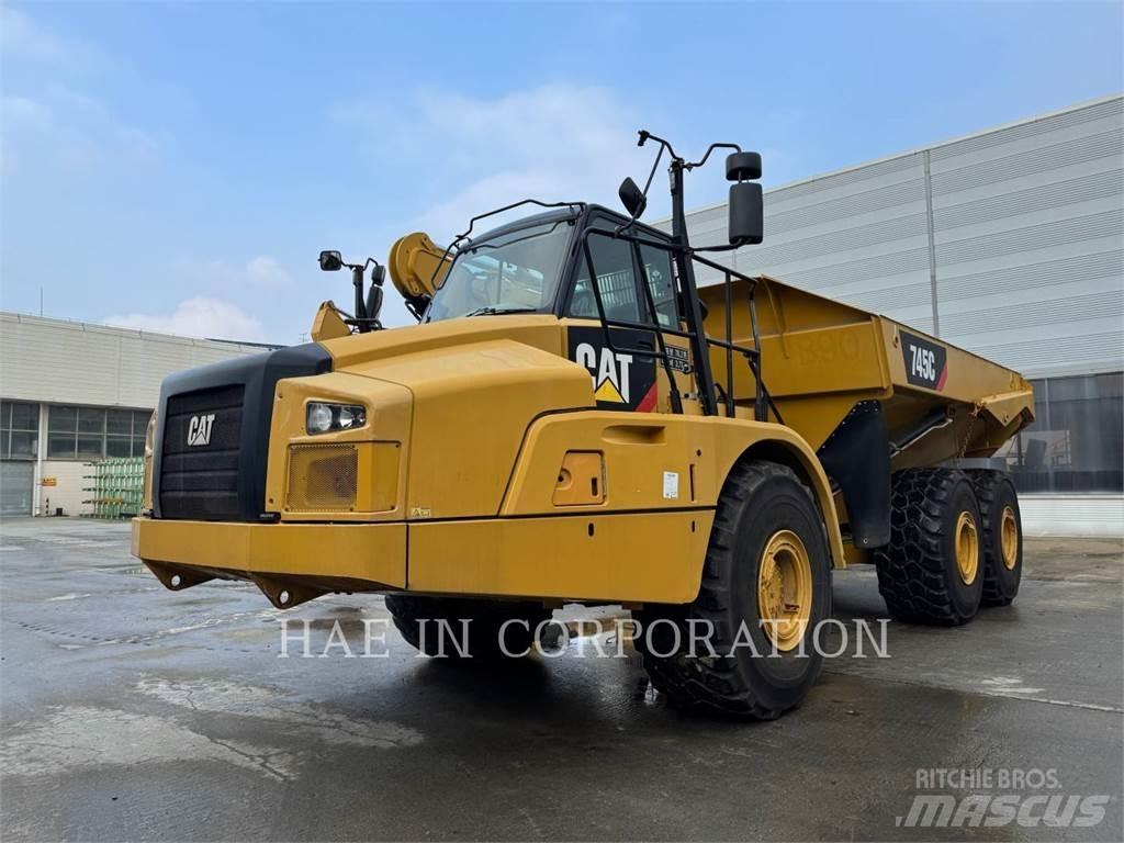 CAT 745C Articulated Haulers