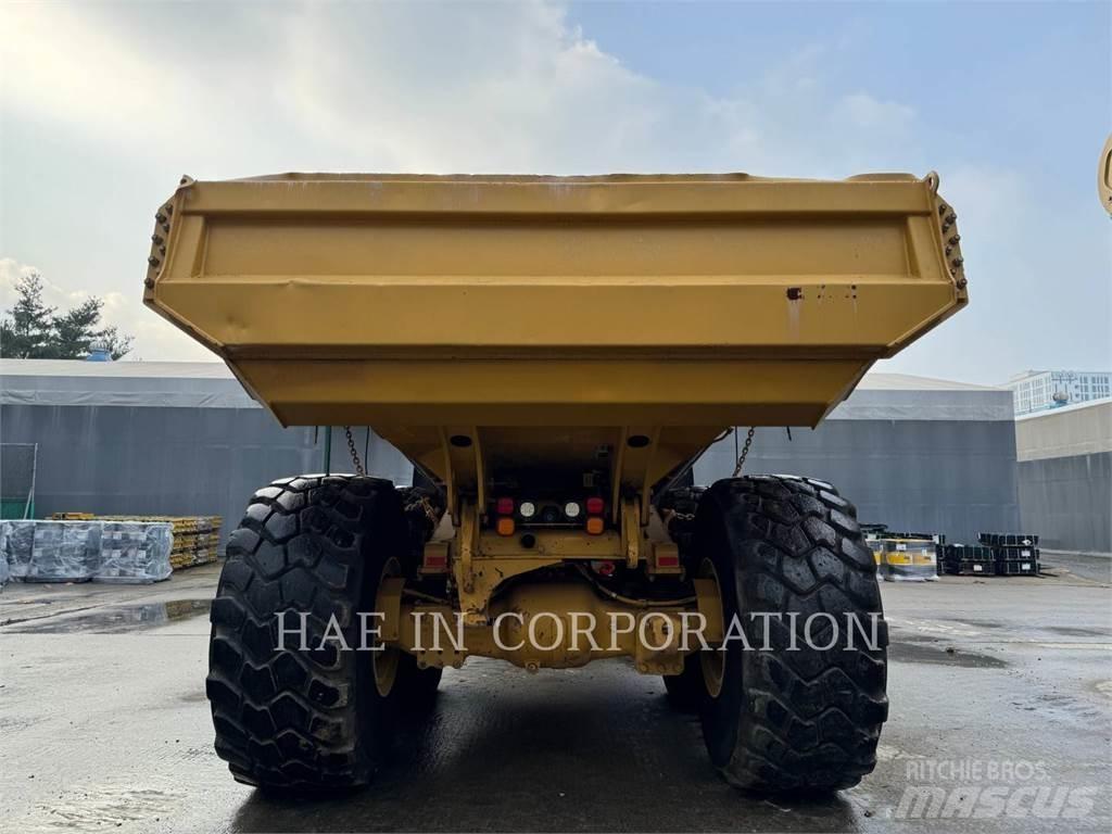 CAT 745C Articulated Haulers