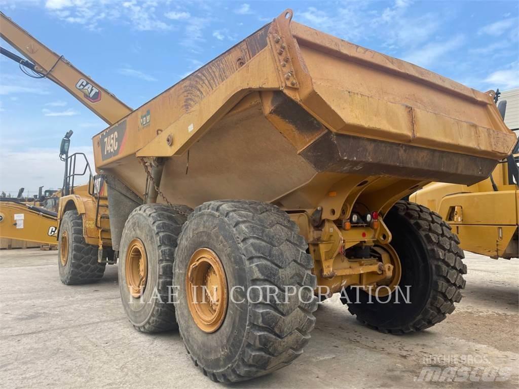 CAT 745C Articulated Haulers
