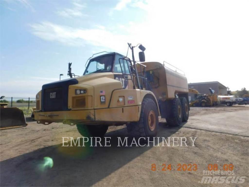 CAT 745C WT Water bowser