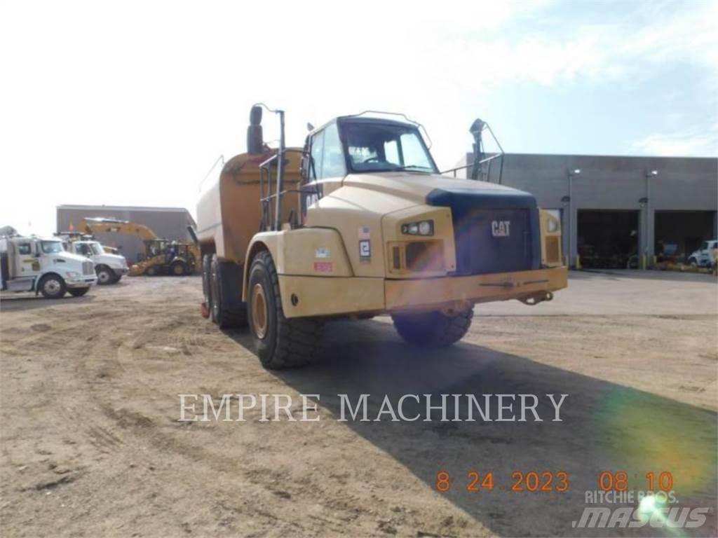 CAT 745C WT Water bowser
