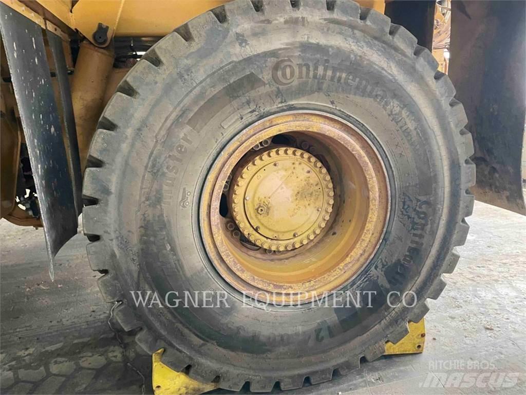 CAT 773F WT Water bowser