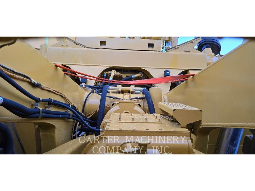 CAT 777D RBLD Articulated Haulers