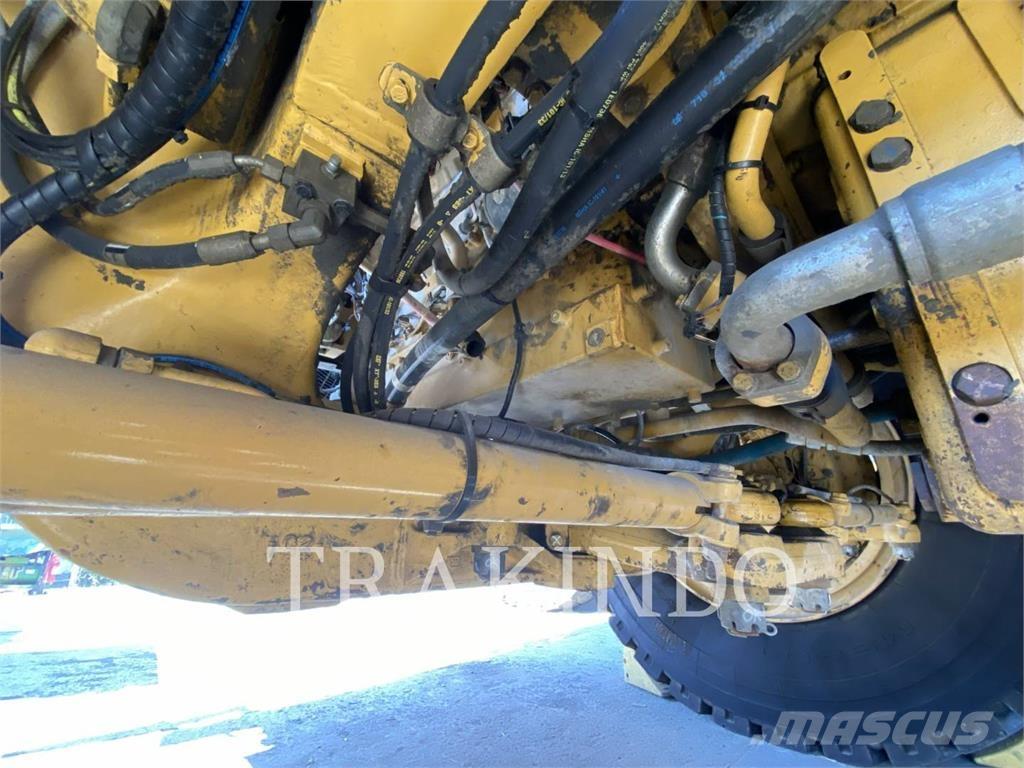 CAT 777E Articulated Haulers