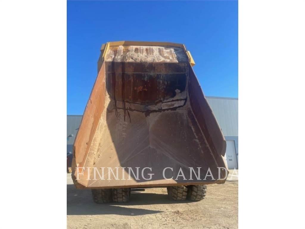 CAT 777F Articulated Haulers