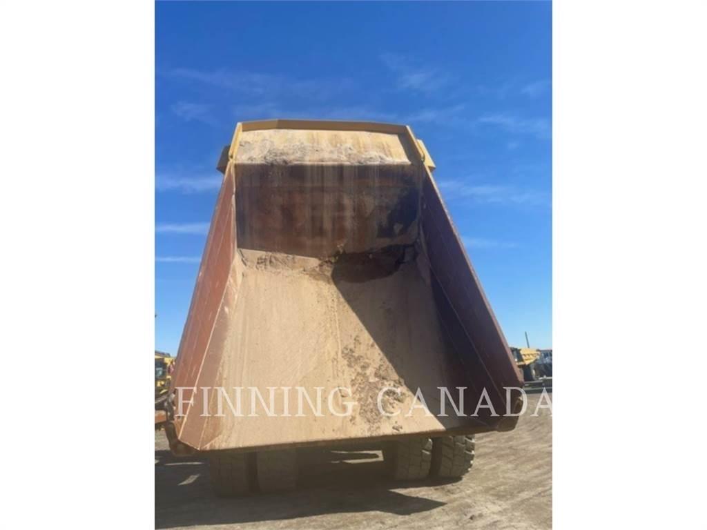CAT 777F Articulated Haulers