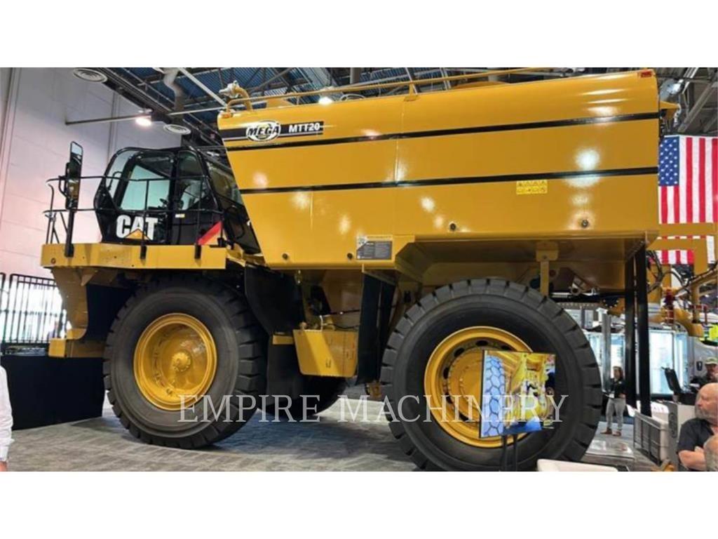 CAT 777F WT Water bowser