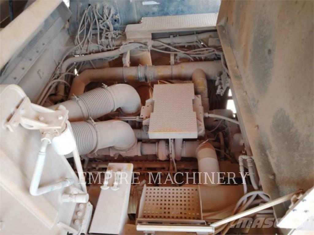 CAT 789D Articulated Haulers