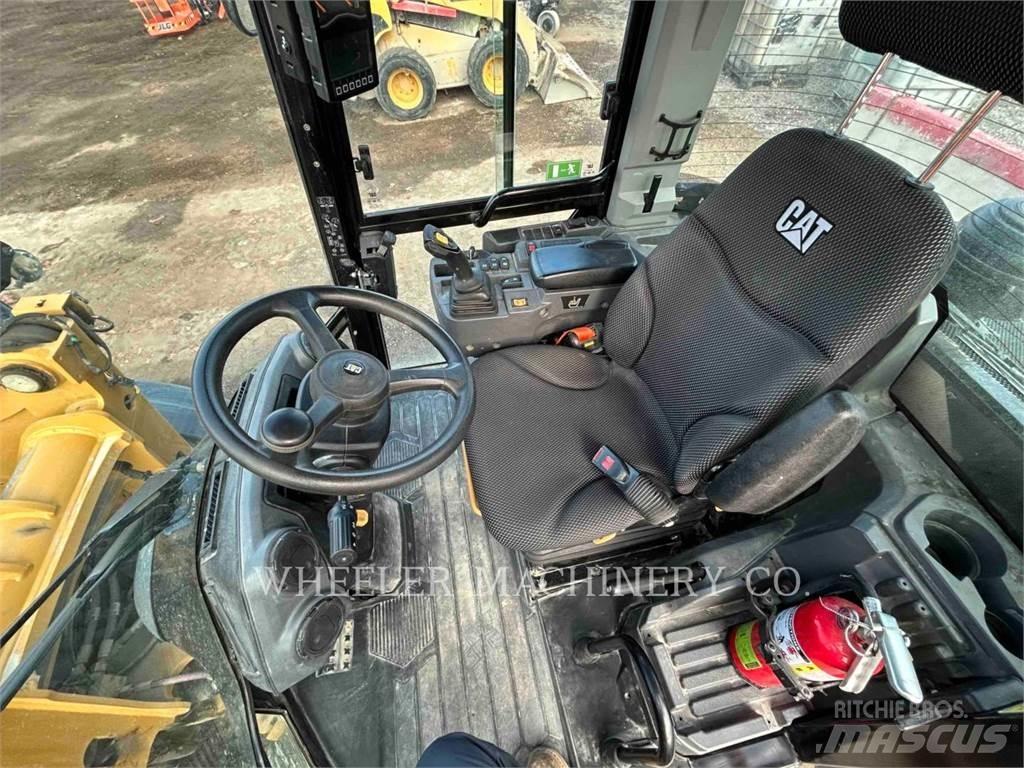CAT 906 Wheel loaders