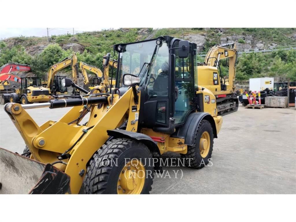 CAT 906M Wheel loaders