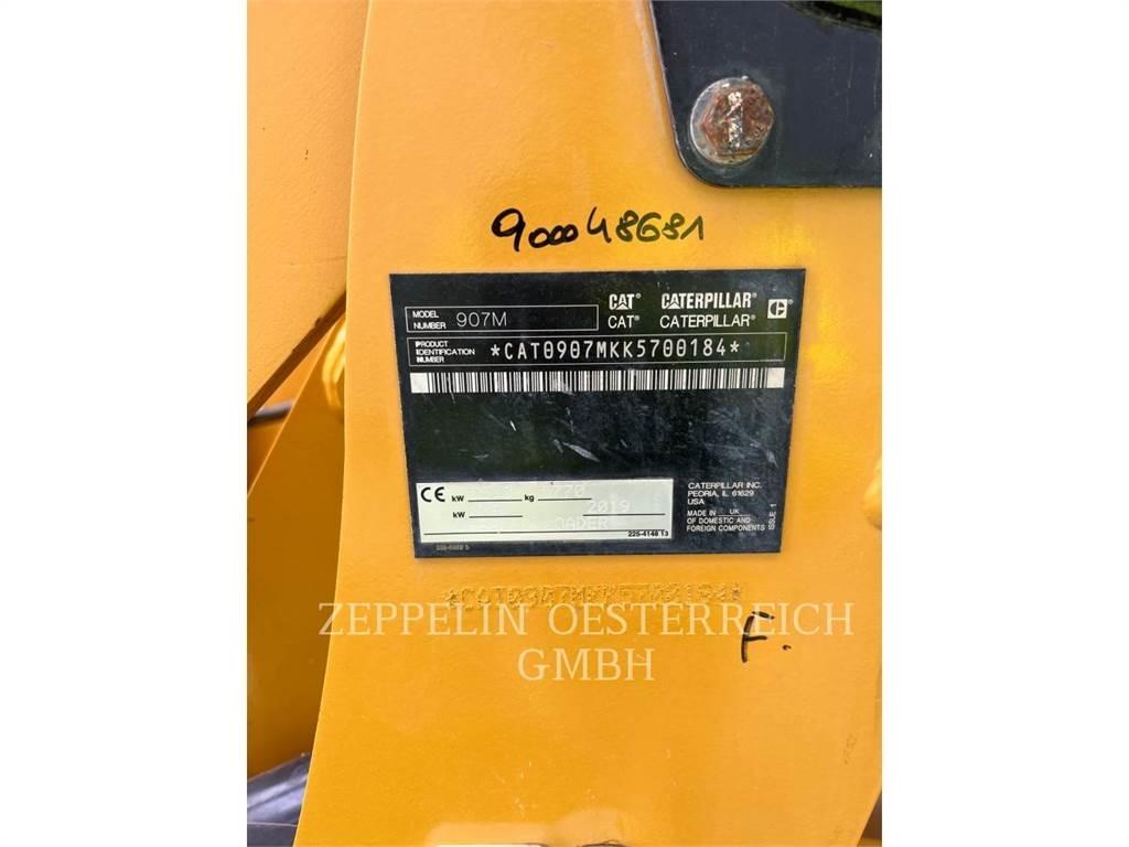 CAT 907M Wheel loaders