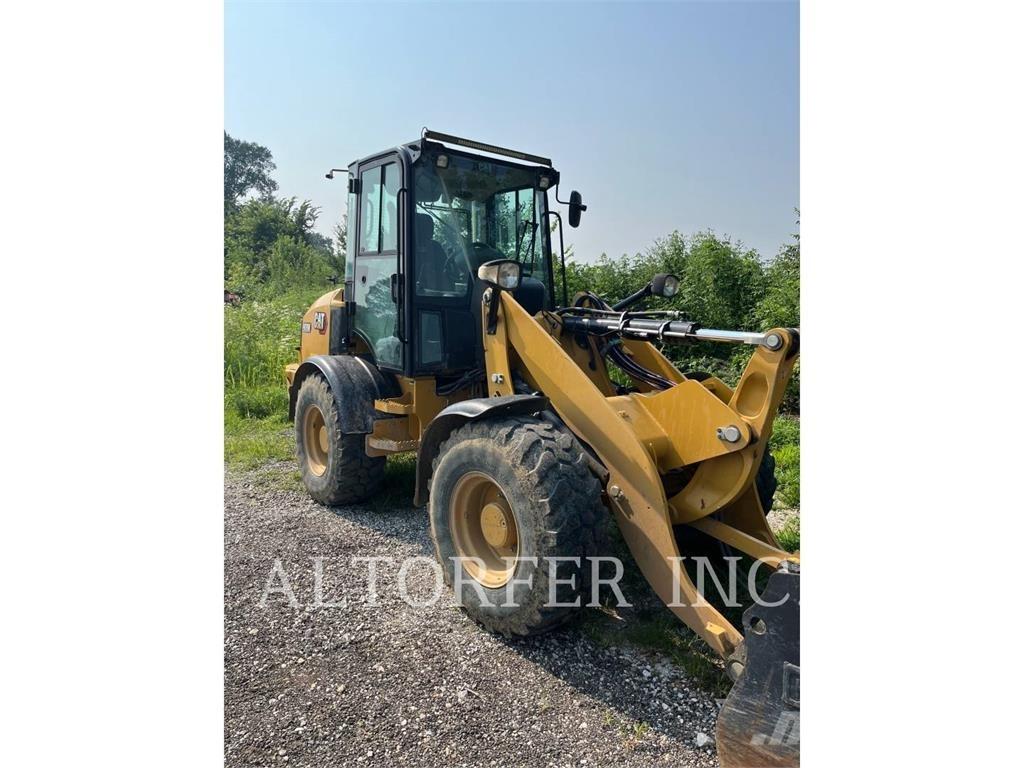 CAT 908M Mini loaders