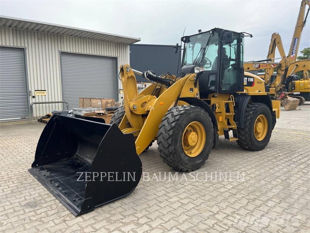 CAT 918M Wheel loaders