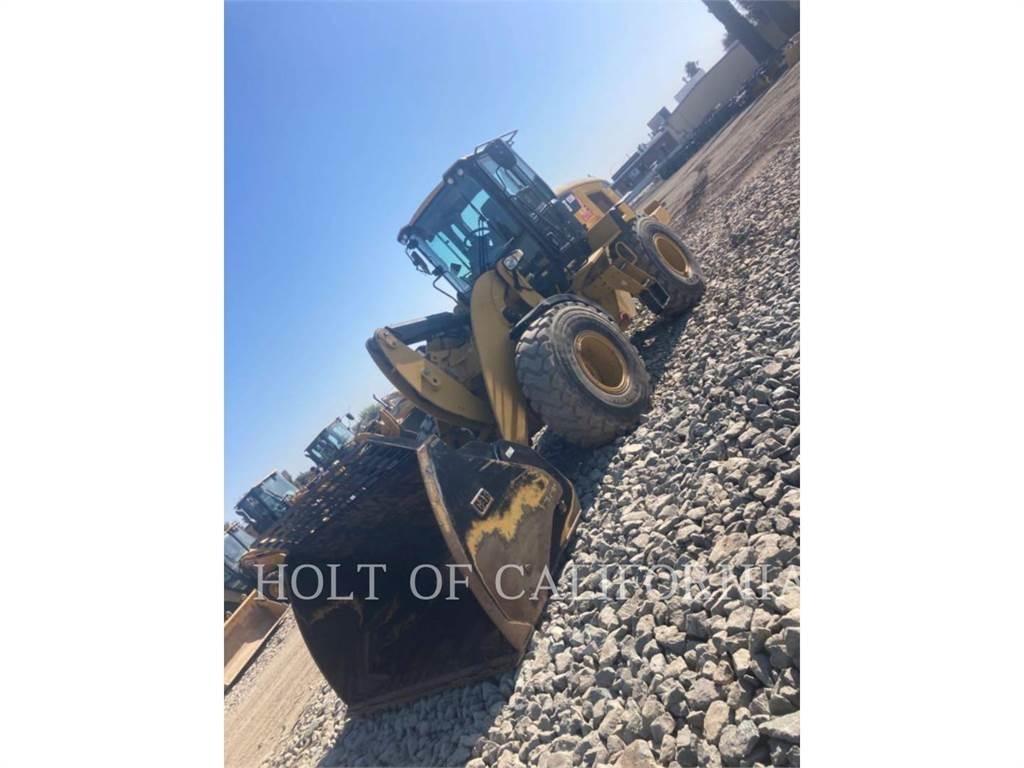CAT 926M Wheel loaders