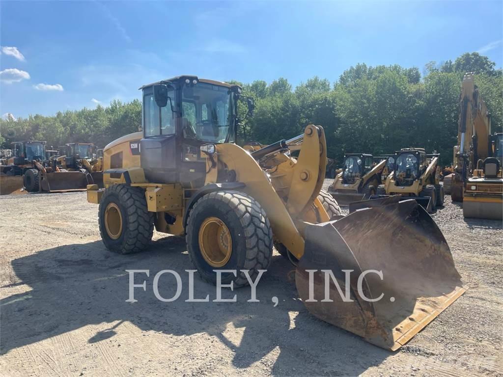 CAT 926M Wheel loaders