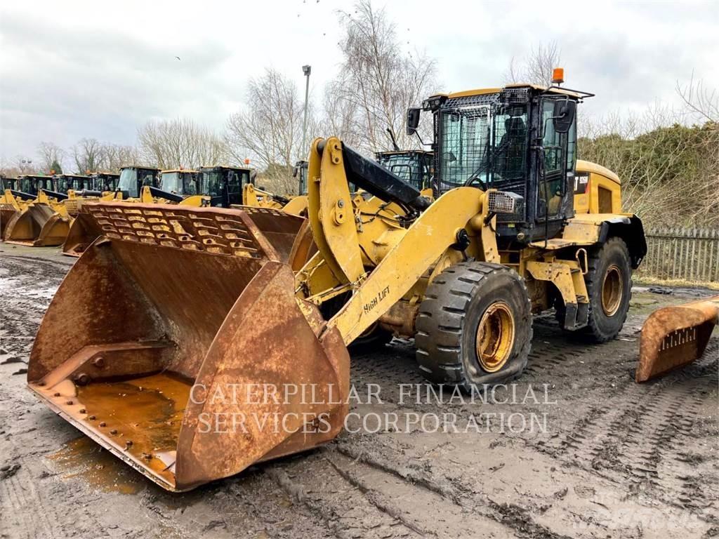 CAT 926M Wheel loaders