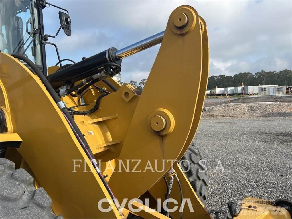 CAT 926M Wheel loaders