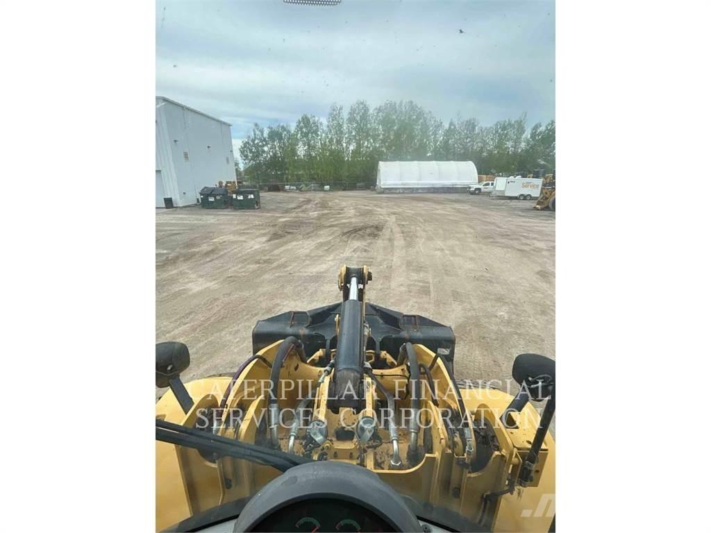CAT 926M Wheel loaders