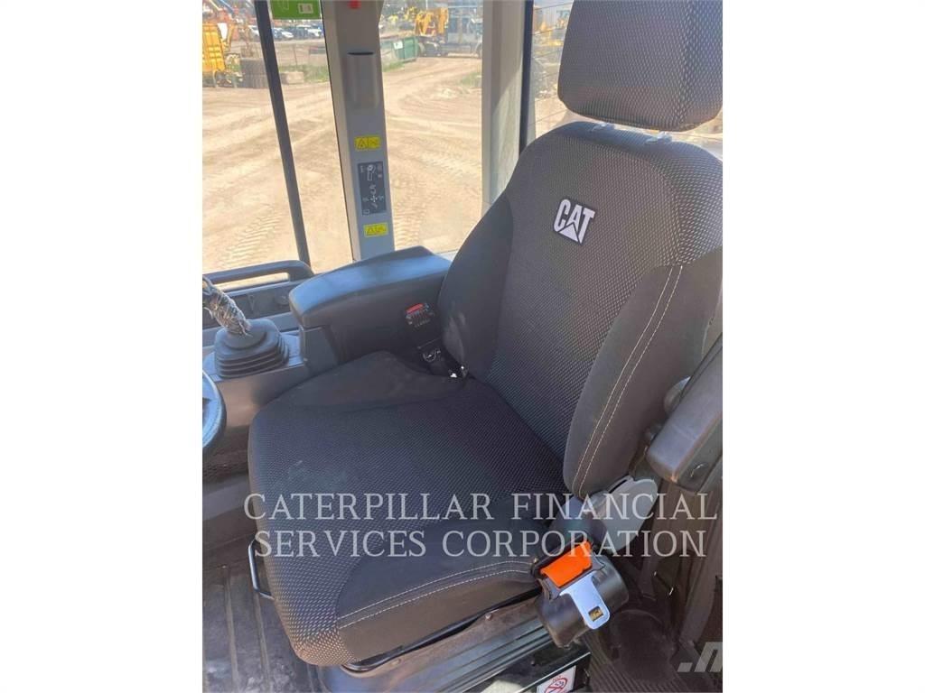 CAT 926M Wheel loaders