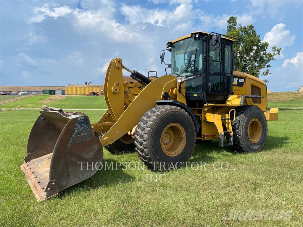 CAT 926M Wheel loaders