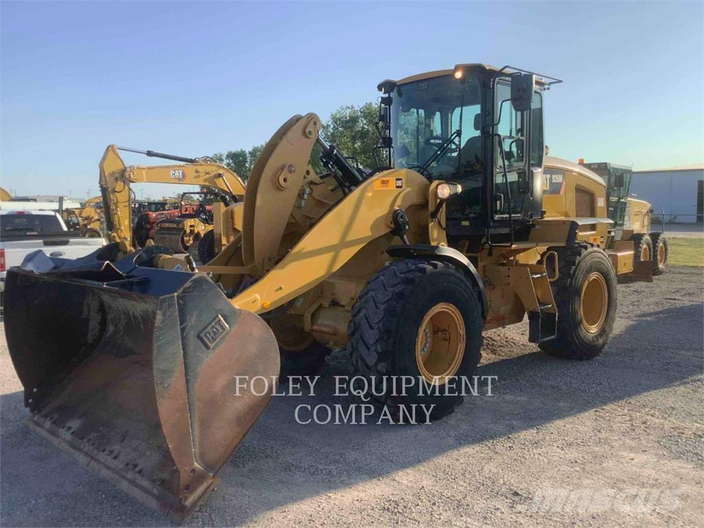 CAT 926M Wheel loaders