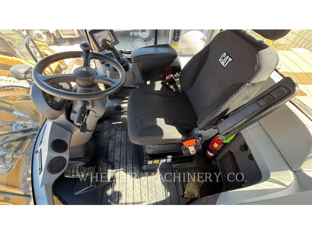 CAT 926M QC Wheel loaders