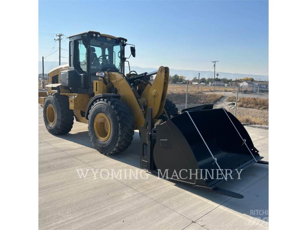 CAT 930 Wheel loaders
