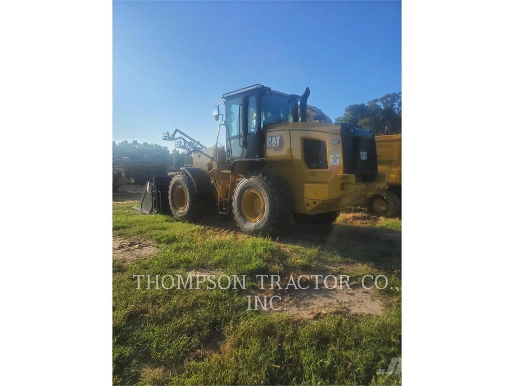 CAT 930 Wheel loaders