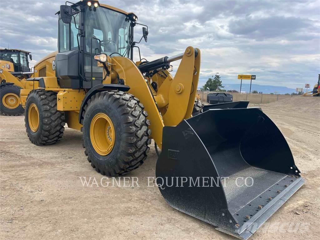 CAT 930M Wheel loaders
