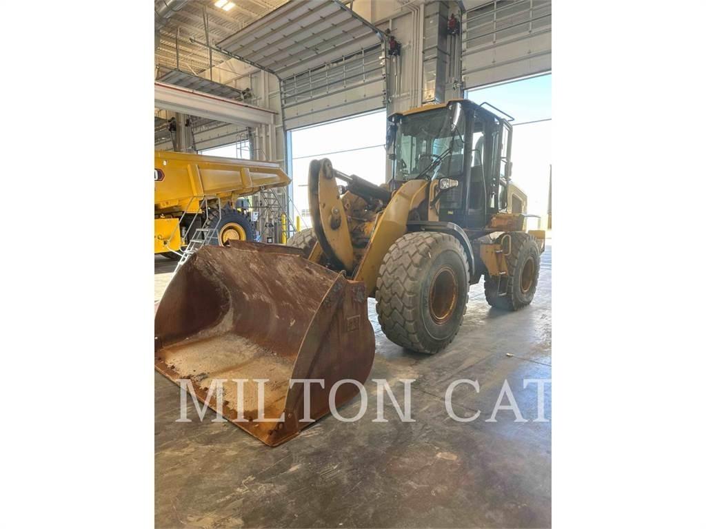 CAT 930M Wheel loaders