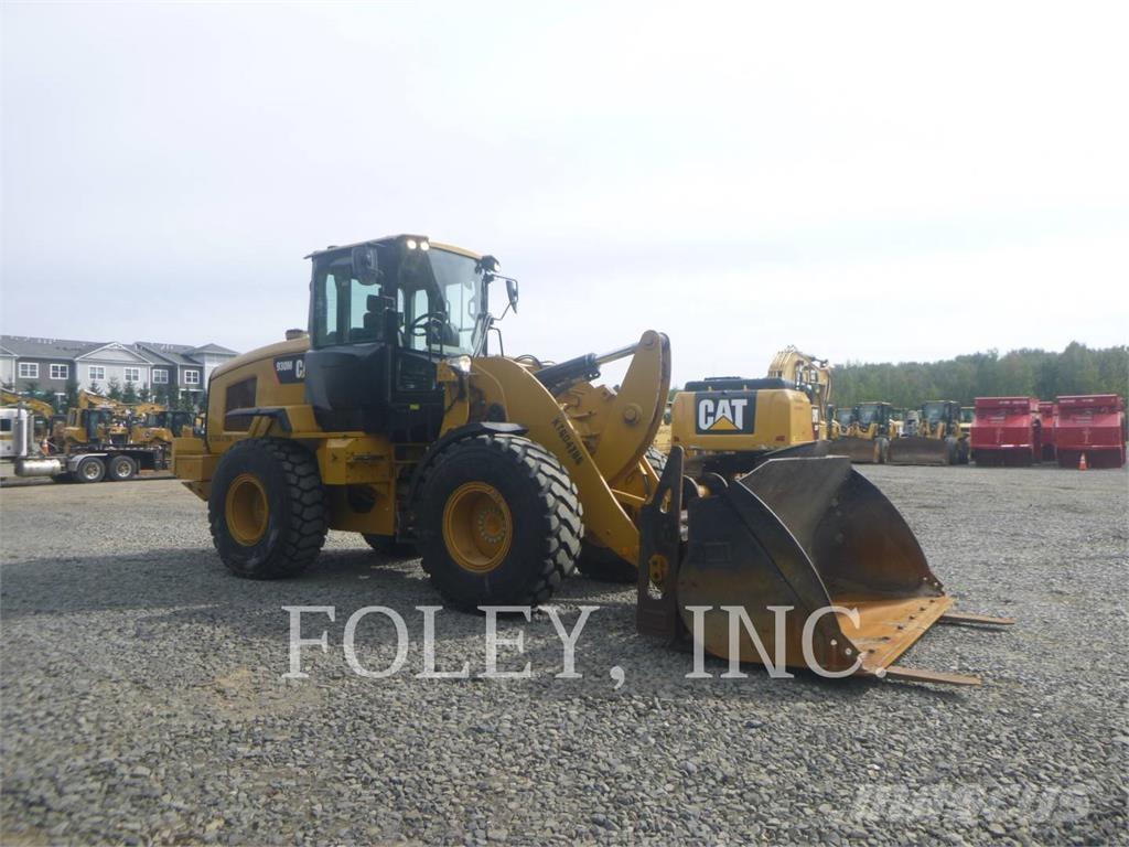 CAT 930M Wheel loaders