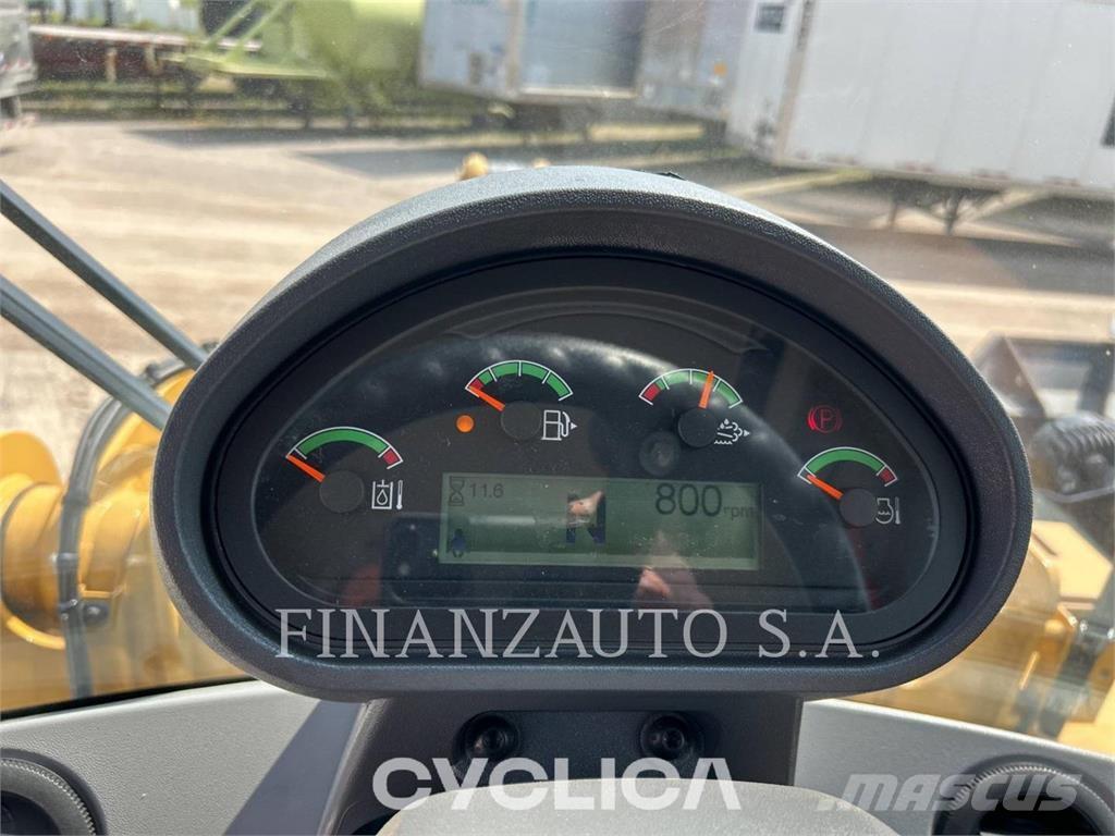 CAT 930M Wheel loaders