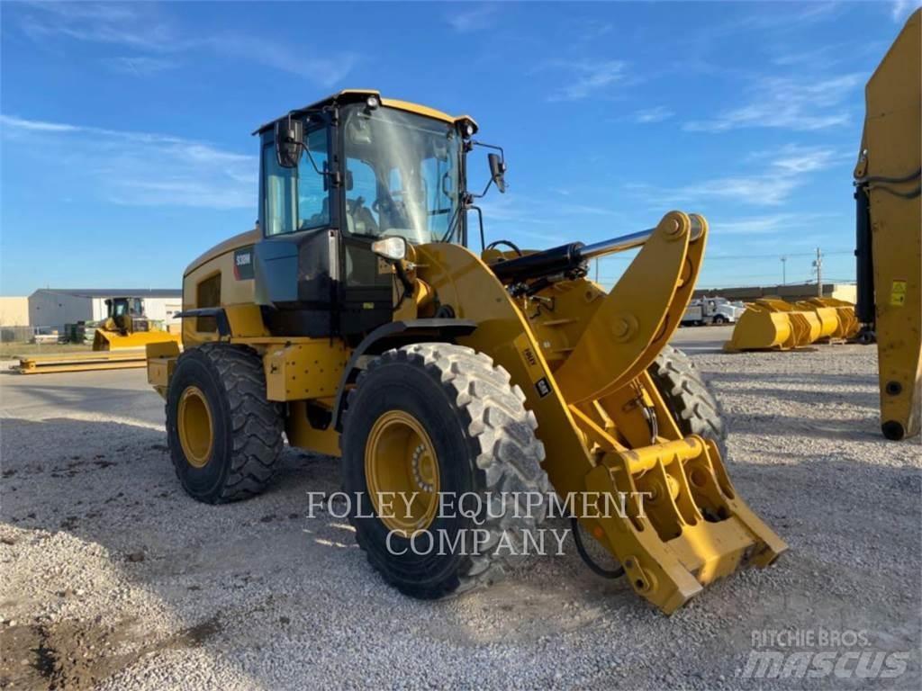 CAT 930M Wheel loaders