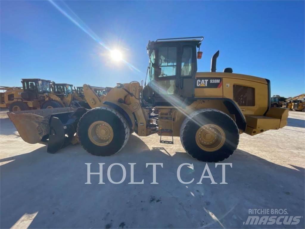CAT 938M Wheel loaders