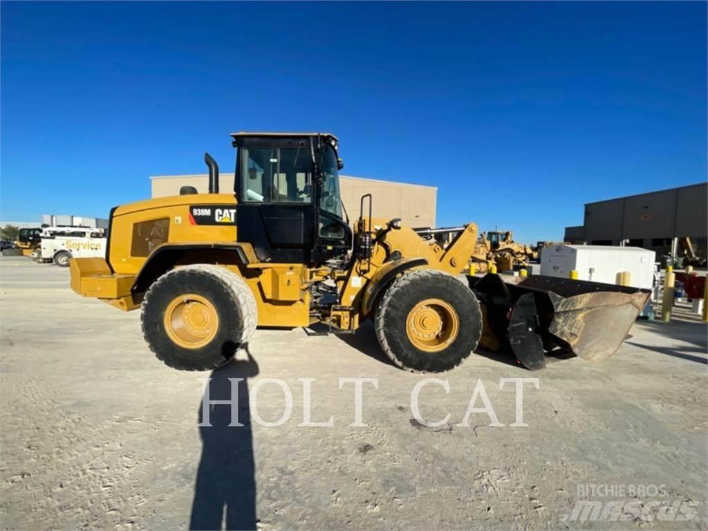 CAT 938M Wheel loaders