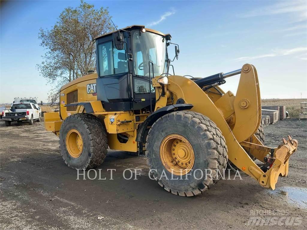 CAT 938M Wheel loaders