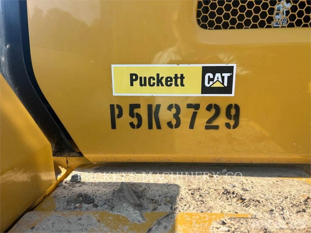 CAT 938M Wheel loaders