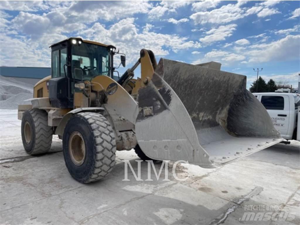 CAT 938M Wheel loaders