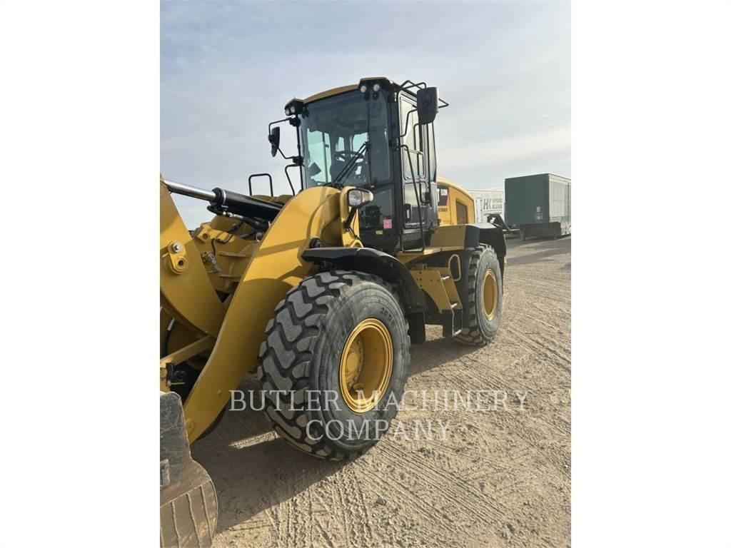 CAT 938M Wheel loaders