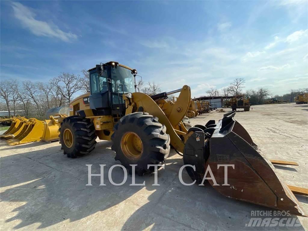 CAT 938M Wheel loaders
