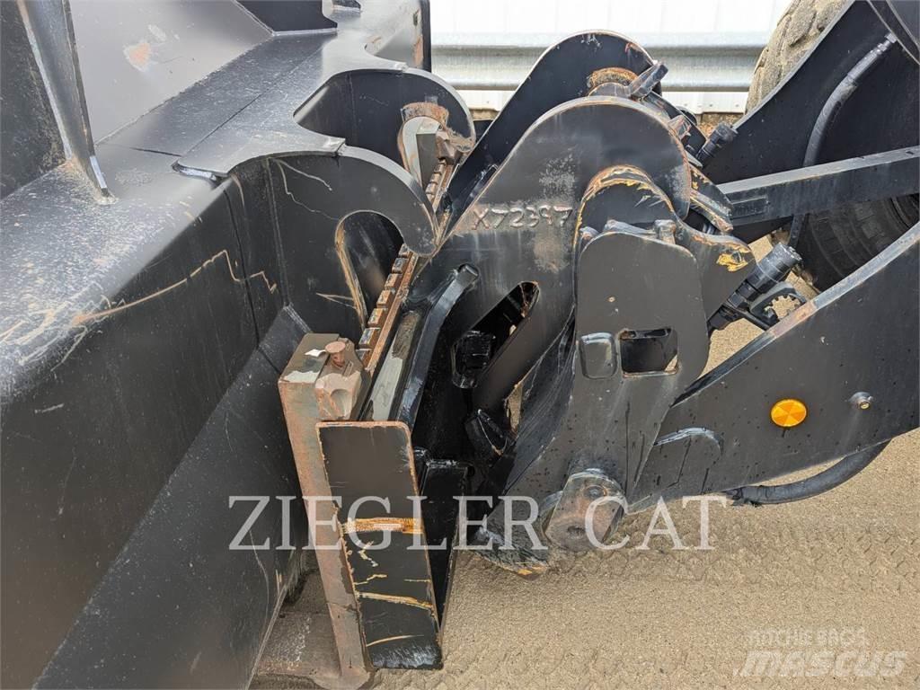 CAT 938M Wheel loaders