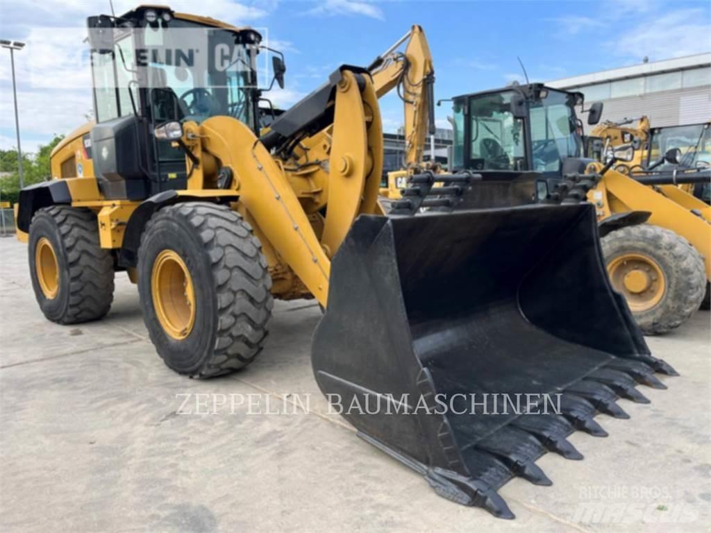 CAT 938M Wheel loaders