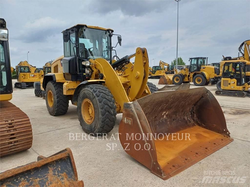 CAT 938M Wheel loaders