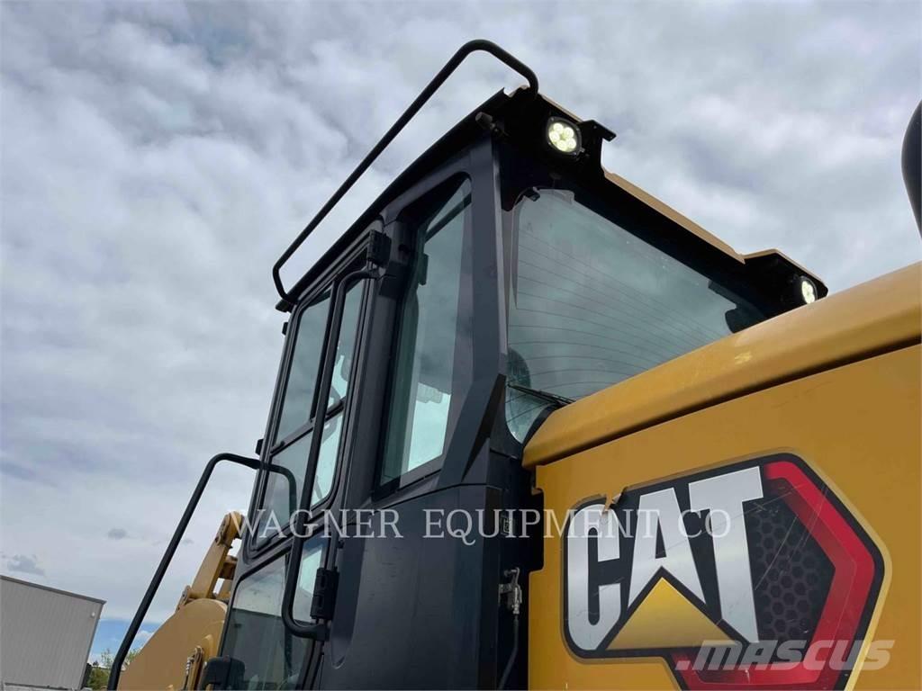 CAT 938M HL Wheel loaders